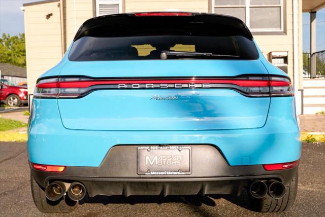 2021 Porsche Macan Base