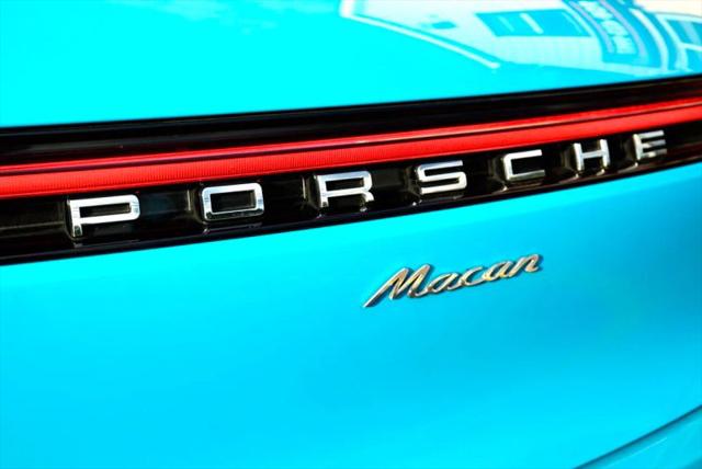 2021 Porsche Macan Base