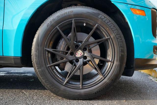 2021 Porsche Macan Base