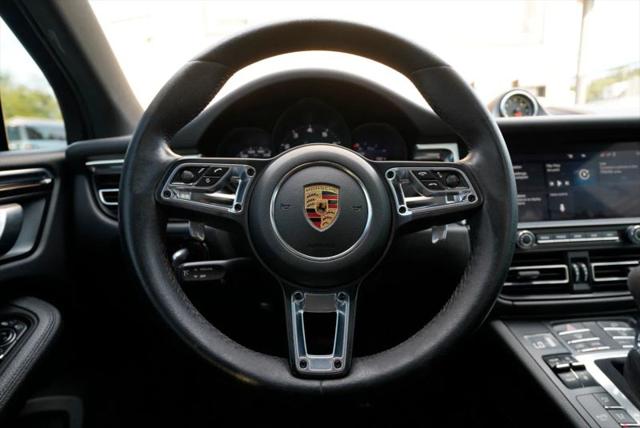 2021 Porsche Macan Base