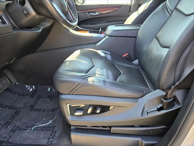 2020 Cadillac Escalade 2WD Luxury