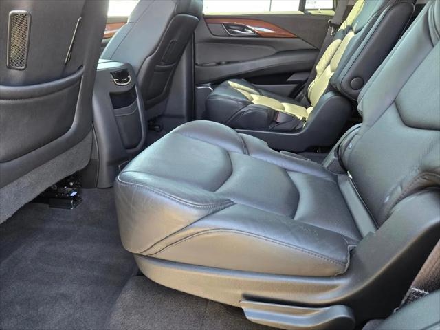 2020 Cadillac Escalade 2WD Luxury