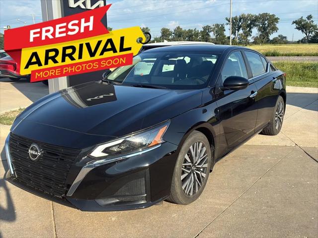 2023 Nissan Altima SV FWD for sale in Manhattan, KS