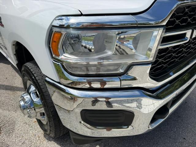 2022 Ram 3500 Tradesman/SLT/Laramie/Limited