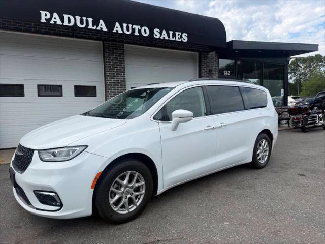 2022 Chrysler Pacifica Touring L for sale in Holbrook, MA