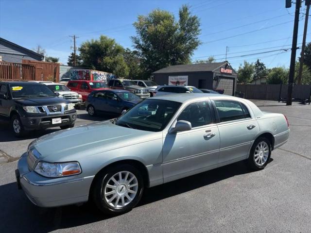2007 Lincoln Town Car Signature for sale in Englewood, CO