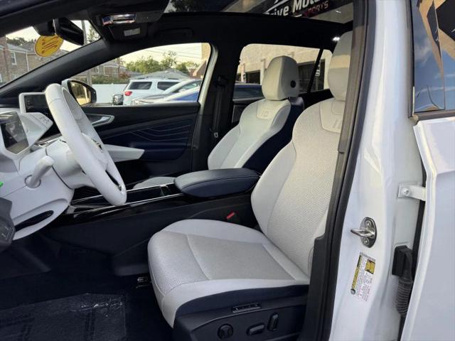 2023 Volkswagen ID.4 Pro S