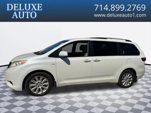2017 Toyota Sienna XLE 7 Passenger for sale in Midway City, CA