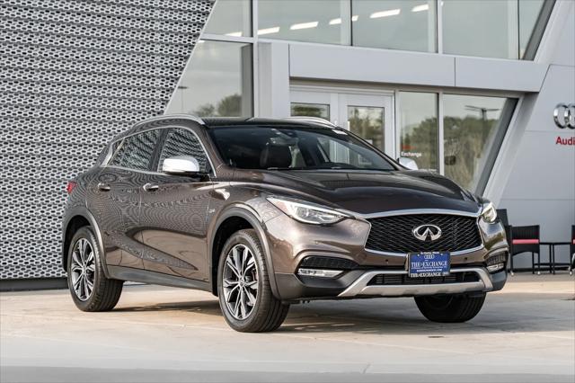 2018 INFINITI QX30 Premium for sale in St. Charles, IL