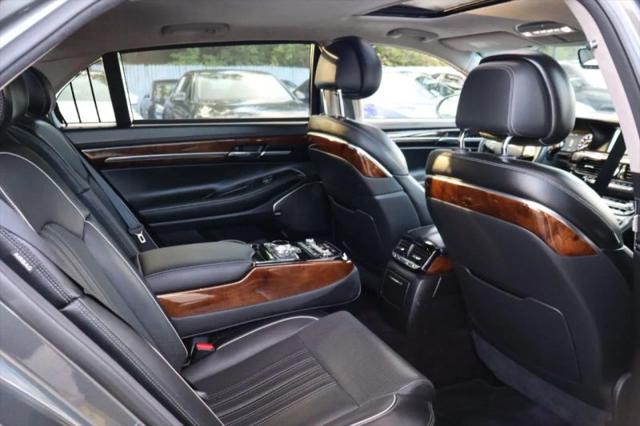 2018 Genesis G90 3.3T Premium