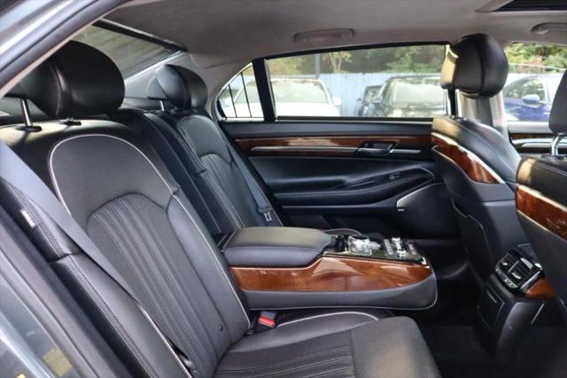 2018 Genesis G90 3.3T Premium
