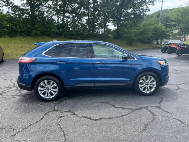 2021 Ford Edge Titanium