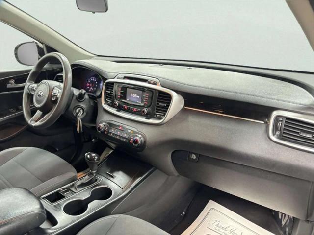 2017 Kia Sorento 3.3L LX