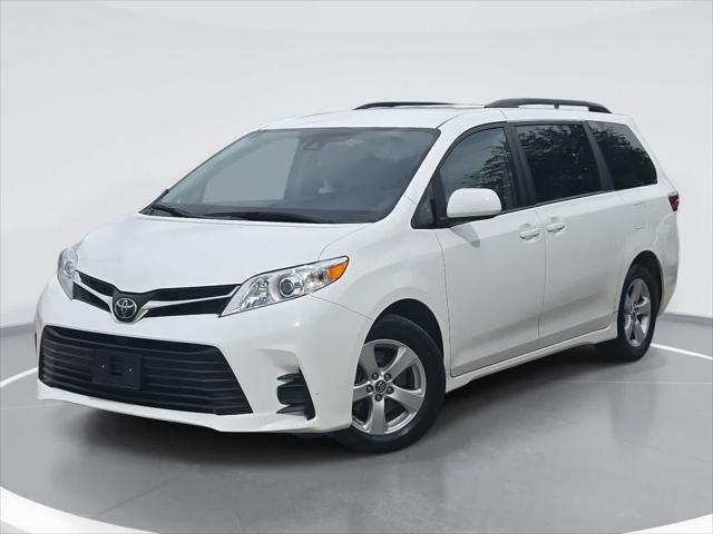 2018 Toyota Sienna LE 8 Passenger for sale in Tucson, AZ