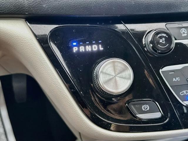 2017 Chrysler Pacifica Touring Plus