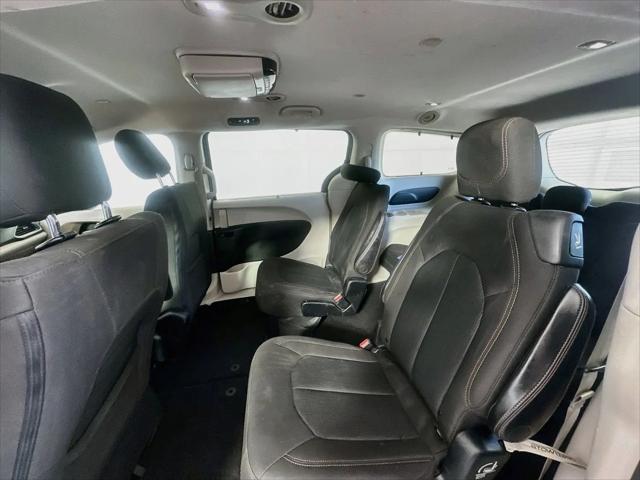 2017 Chrysler Pacifica Touring Plus