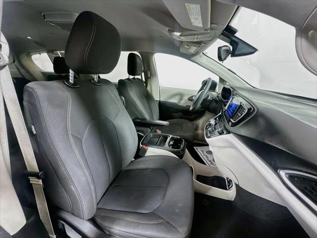 2017 Chrysler Pacifica Touring Plus