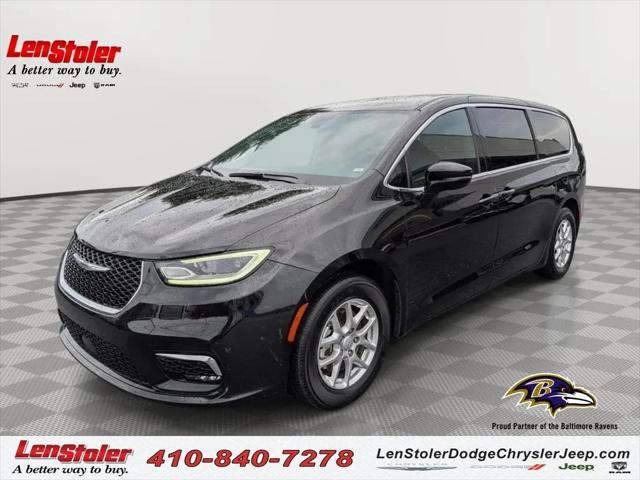 2025 Chrysler Pacifica Select for sale in Westminster, MD