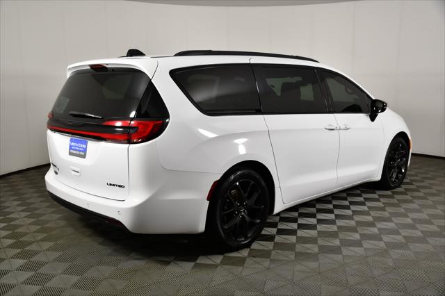 2025 Chrysler Pacifica Limited