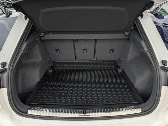 2023 Audi Q3 Premium 45 TFSI S line quattro Tiptronic