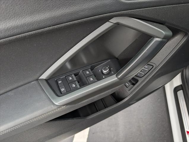 2023 Audi Q3 Premium 45 TFSI S line quattro Tiptronic