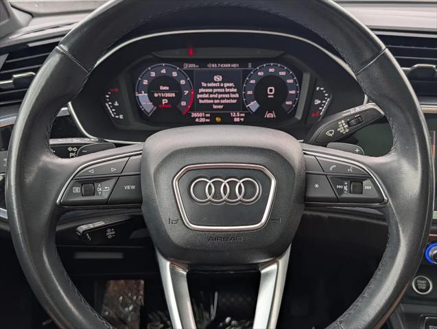 2023 Audi Q3 Premium 45 TFSI S line quattro Tiptronic