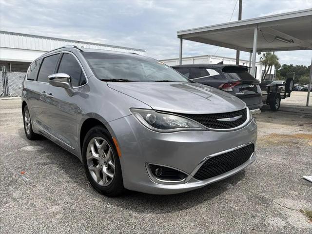 2018 Chrysler Pacifica Limited for sale in Lakeland, FL