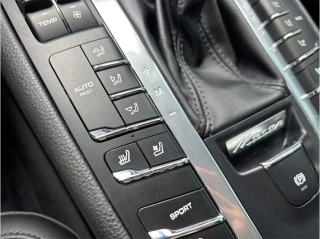 2018 Porsche Macan Base