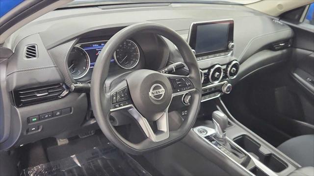 2023 Nissan Sentra SV Xtronic CVT