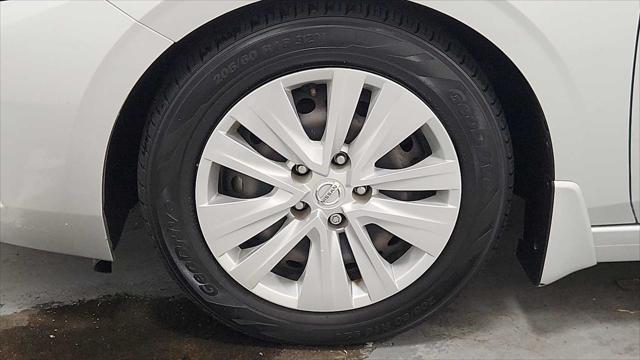 2020 Nissan Sentra S Xtronic CVT