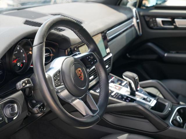 2023 Porsche Cayenne Platinum Edition