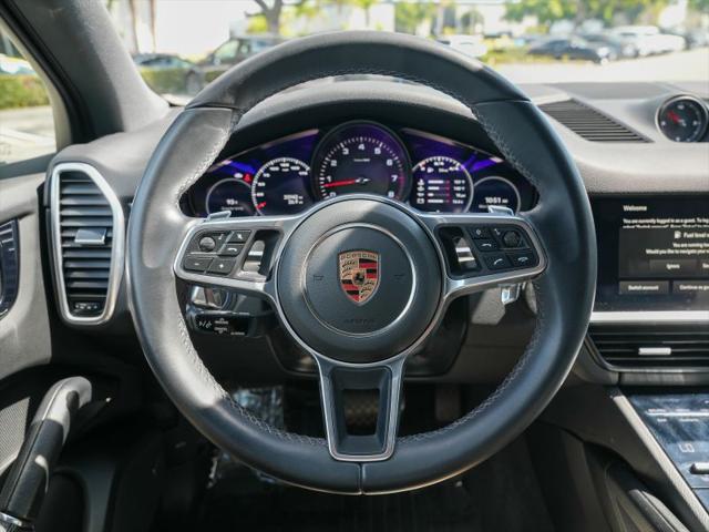 2023 Porsche Cayenne Platinum Edition