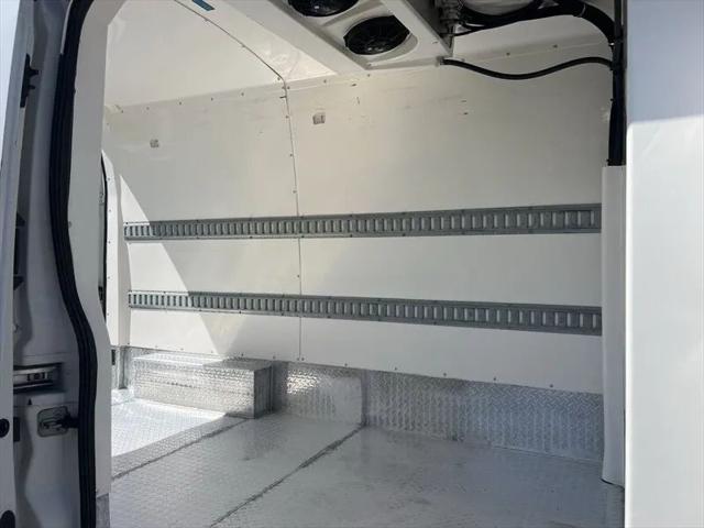 2018 Ford Transit w/Sliding Side Door