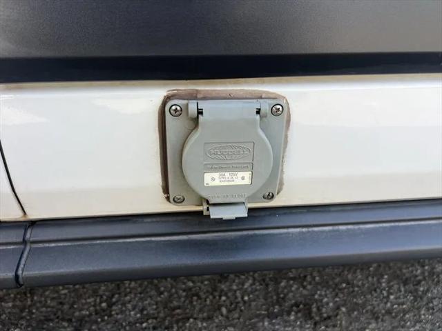 2018 Ford Transit w/Sliding Side Door