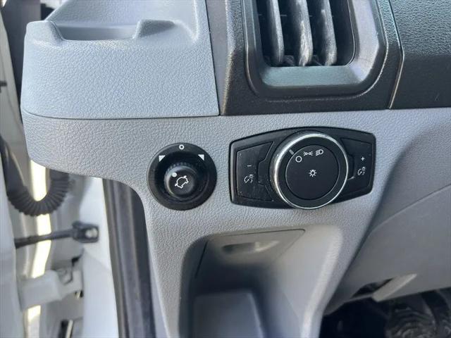 2018 Ford Transit w/Sliding Side Door