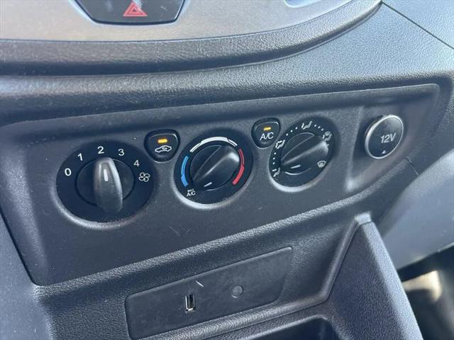 2018 Ford Transit w/Sliding Side Door