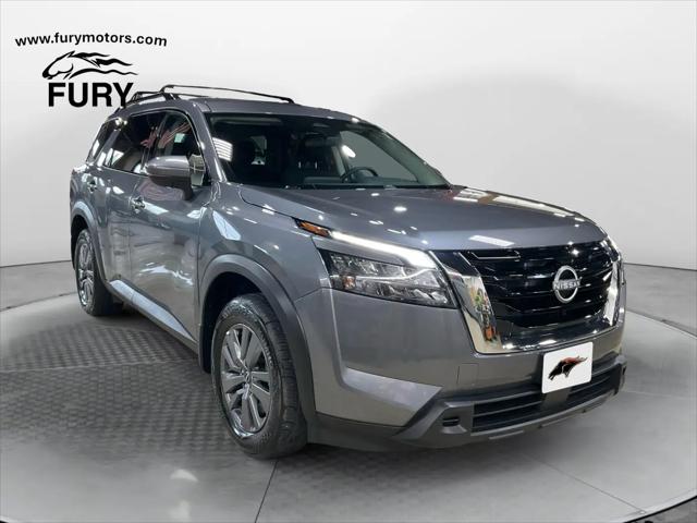 2025 Nissan Pathfinder SV 4WD for sale in South St. Paul, MN