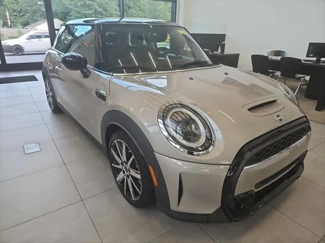 2022 MINI Hardtop Cooper S