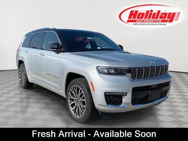 2021 Jeep Grand Cherokee Summit Reserve 4x4 for sale in Fond Du Lac, WI