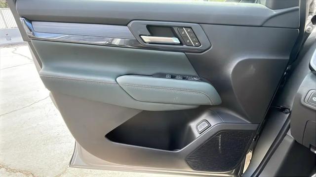 2027 GMC Terrain AWD AT4