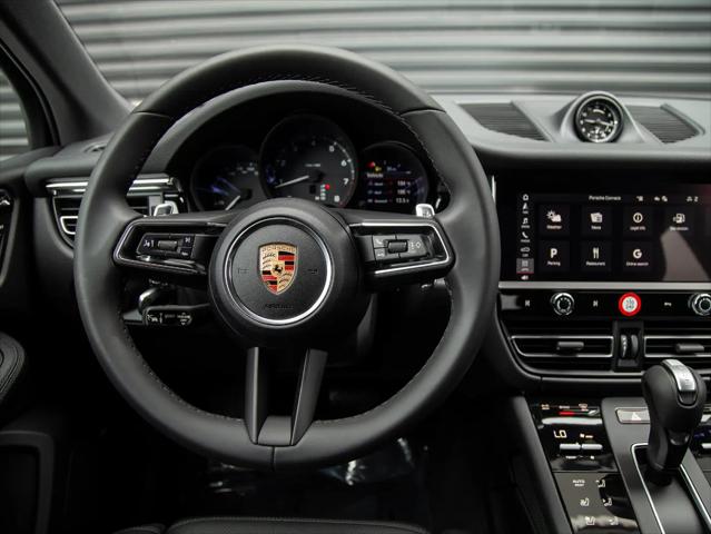2024 Porsche Macan Macan