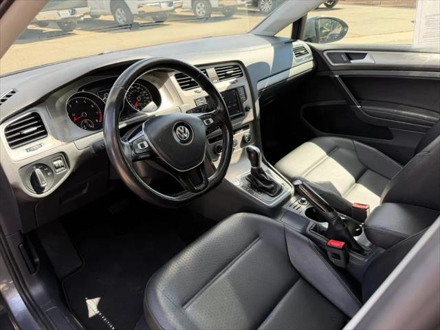 2017 Volkswagen Golf TSI Wolfsburg Edition 4-Door