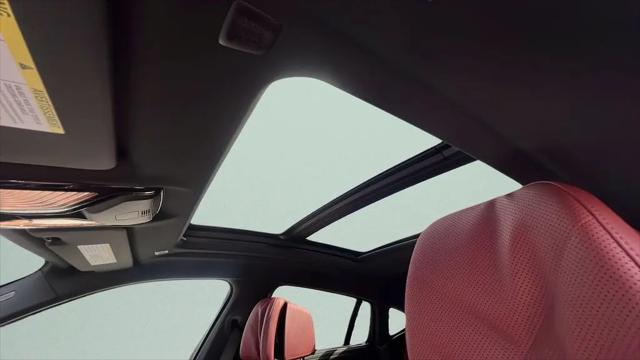 2027 BMW X6 M60i