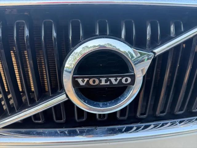 2019 Volvo XC60 T5 Momentum
