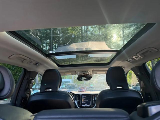 2019 Volvo XC60 T5 Momentum