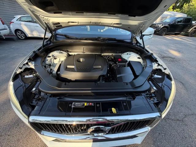 2019 Volvo XC60 T5 Momentum
