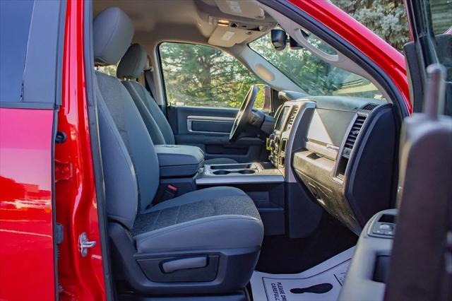 2017 Ram 1500 Big Horn Crew Cab 4x4 57 Box