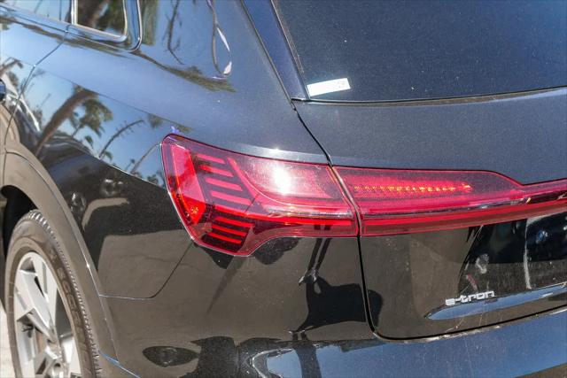 2021 Audi e-tron Premium