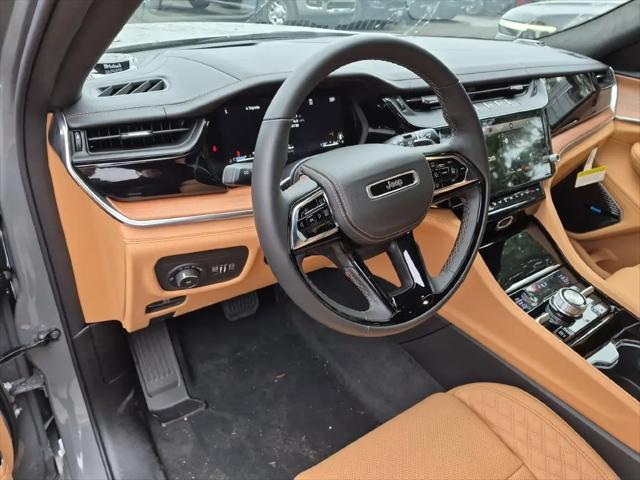 2027 Jeep Grand Cherokee Summit