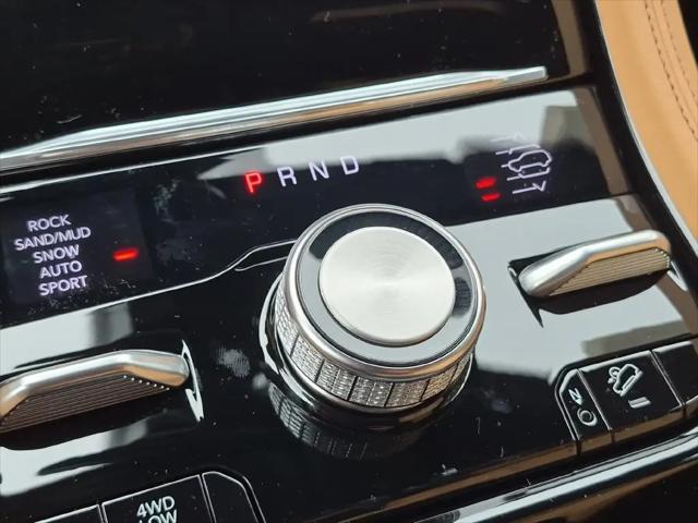 2027 Jeep Grand Cherokee Summit